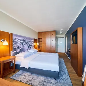 **** Отель Arthotel Ana Im Olympiapark Германия